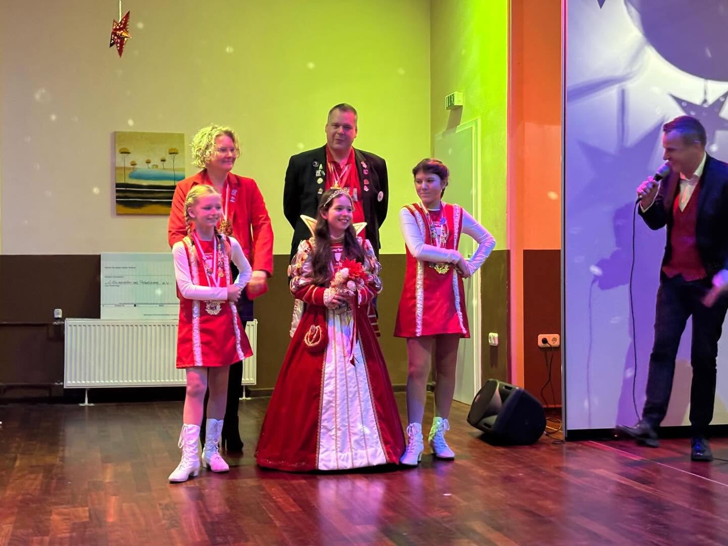 Kinderprinzenpaar bei einer Charity-Veranstaltung